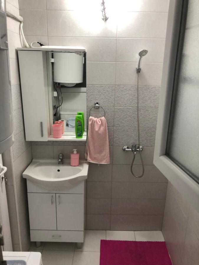 Apartman Jelena Цетине Екстериор снимка
