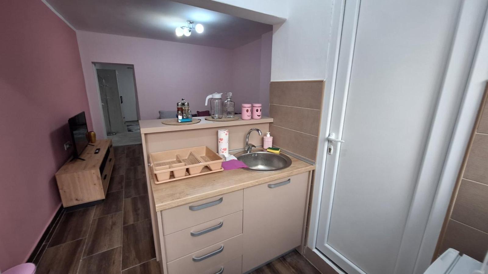 Apartman Jelena Цетине Екстериор снимка